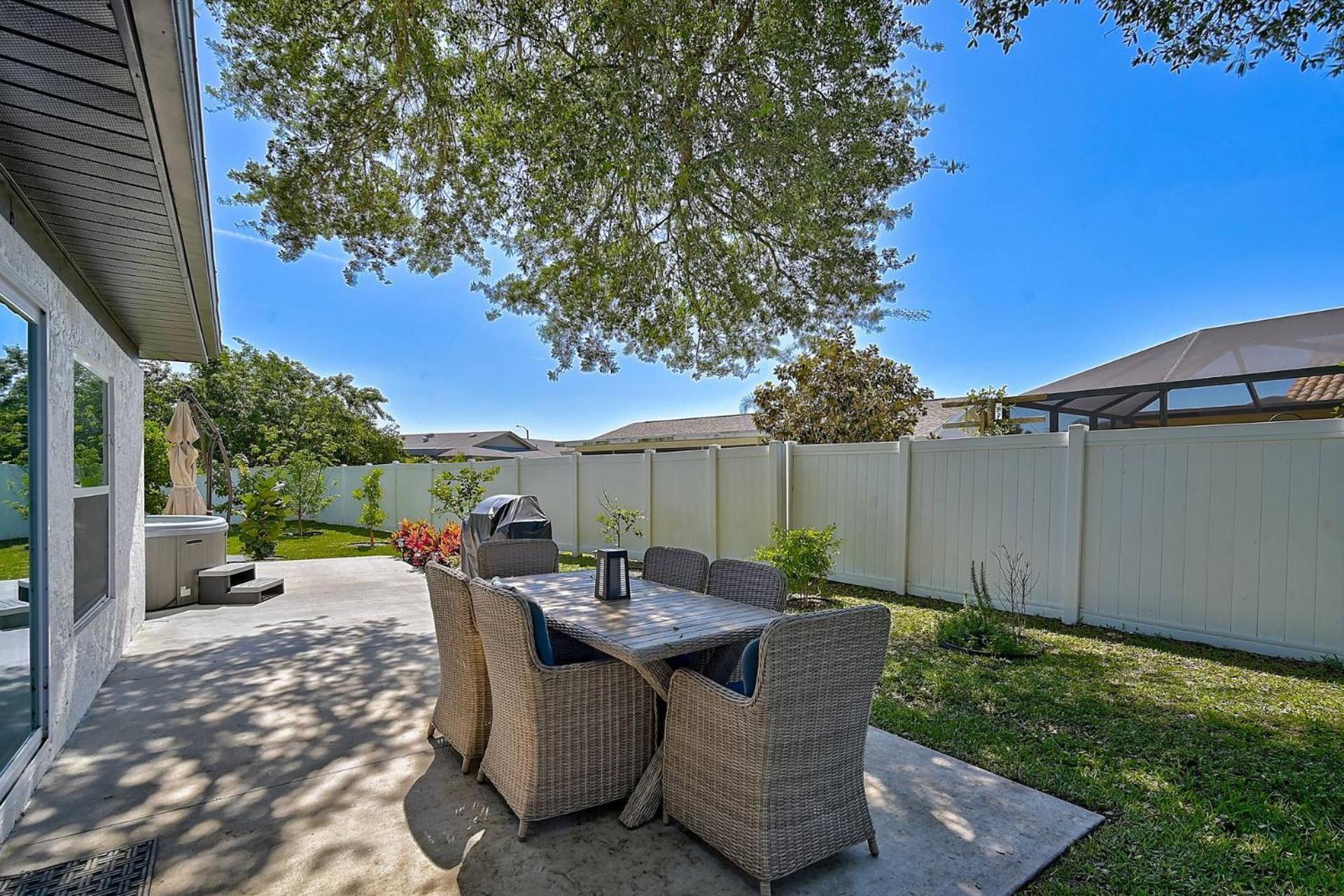 Tranquil Breeze Villa Bradenton Dış mekan fotoğraf