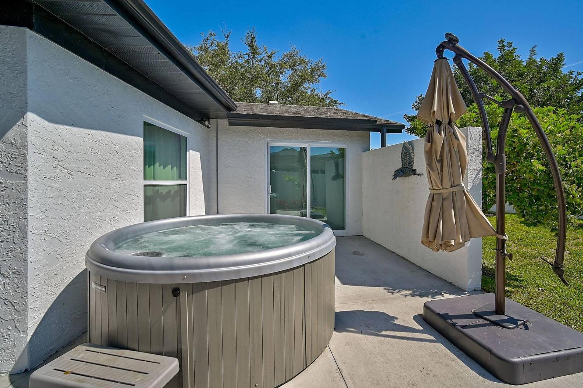 Tranquil Breeze Villa Bradenton Dış mekan fotoğraf
